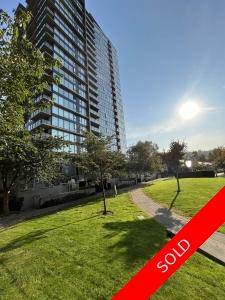 Port Moody Centre Apartment/Condo for sale:  2 bedroom 834 sq.ft. (Listed 2022-10-23)