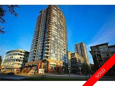 Port Moody Centre Condo for sale:  2 bedroom 1,050 sq.ft. (Listed 2016-02-23)