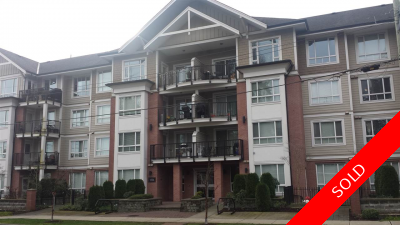 Guildford Condo for sale: 2 bedroom 818 sq.ft. (Listed 2016-12-30)